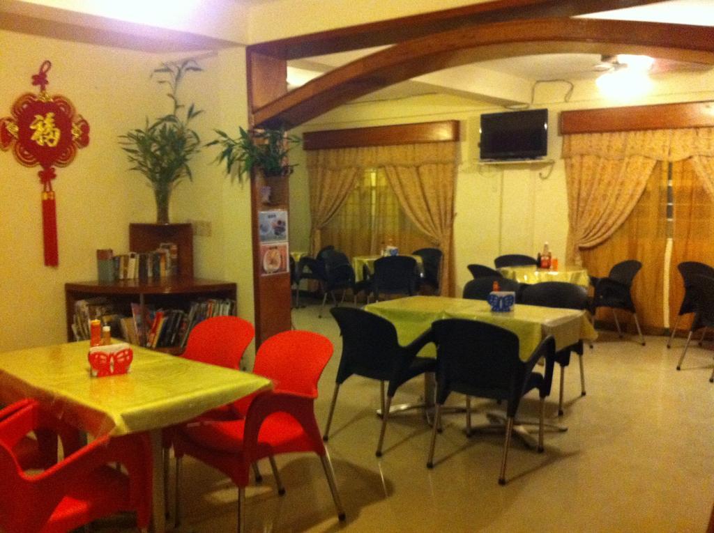 China Town Hotel Кей-Колкер Экстерьер фото